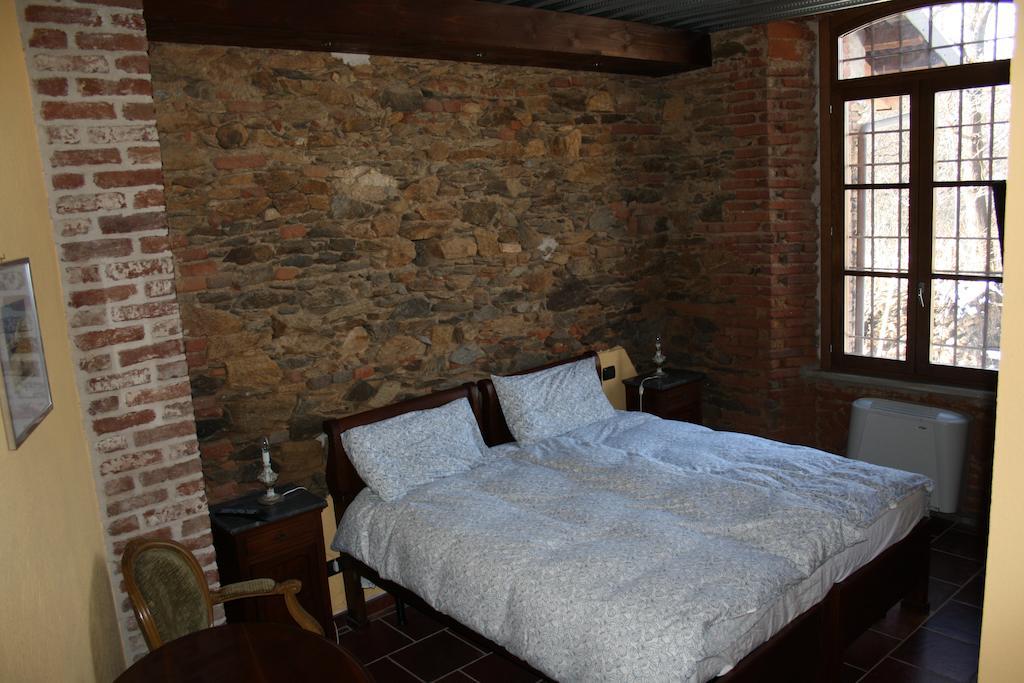 Il Baco Da Seta Villa Manta Room photo