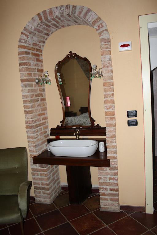 Il Baco Da Seta Villa Manta Room photo
